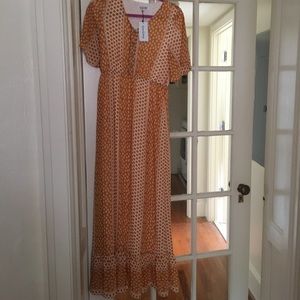 Stunning maxi! Burnt orange beauty!